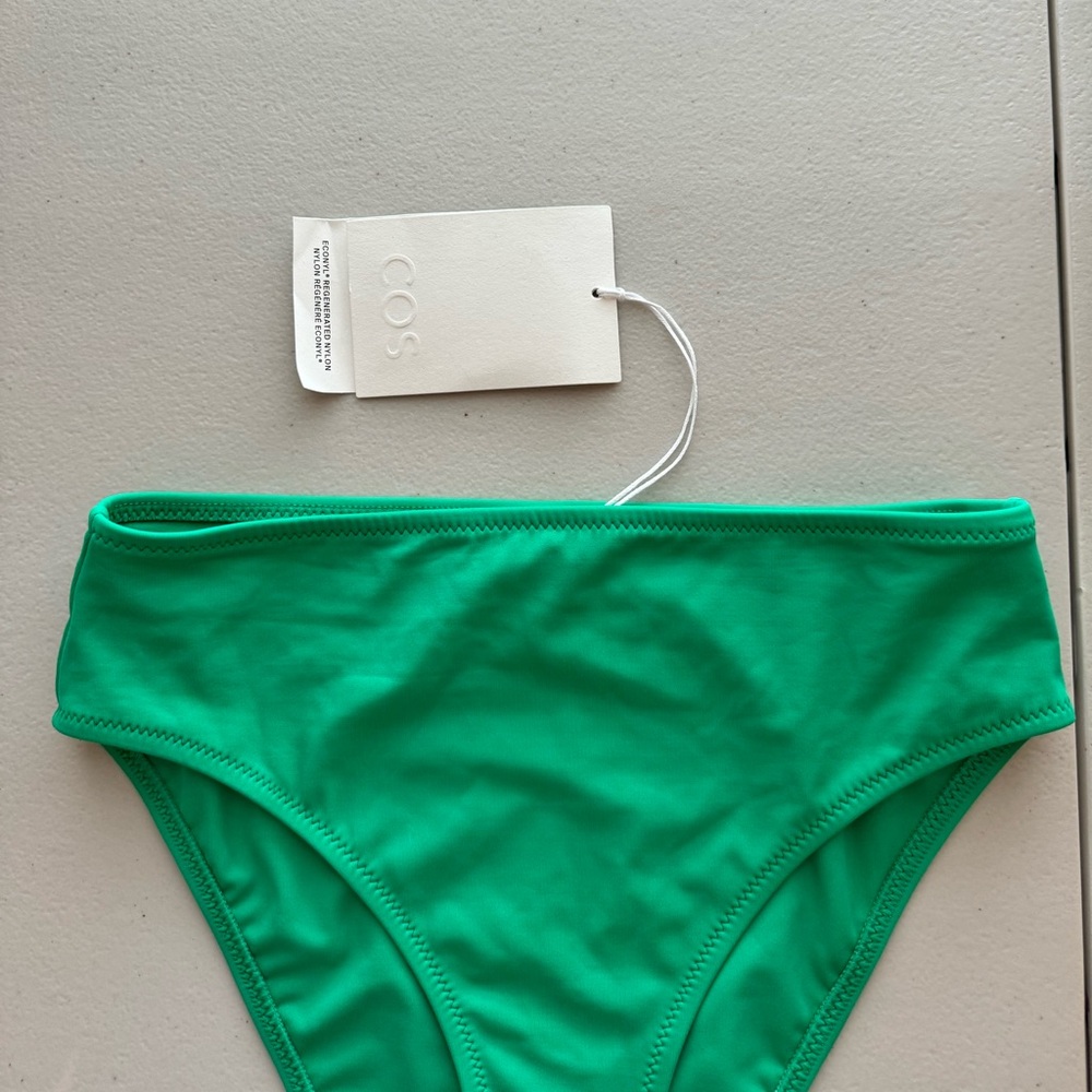 COS Swim Bottom - Picture 5 of 9